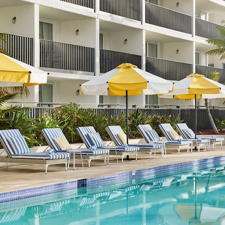 The Beachcomber Hotel & Resort, Ascend Hotel Collection Toukley Kültér fotó The pool at The Standard, East Village